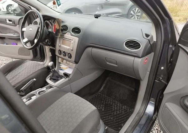 Ford Focus cena 17900 przebieg: 230000, rok produkcji 2010 z Częstochowa małe 466